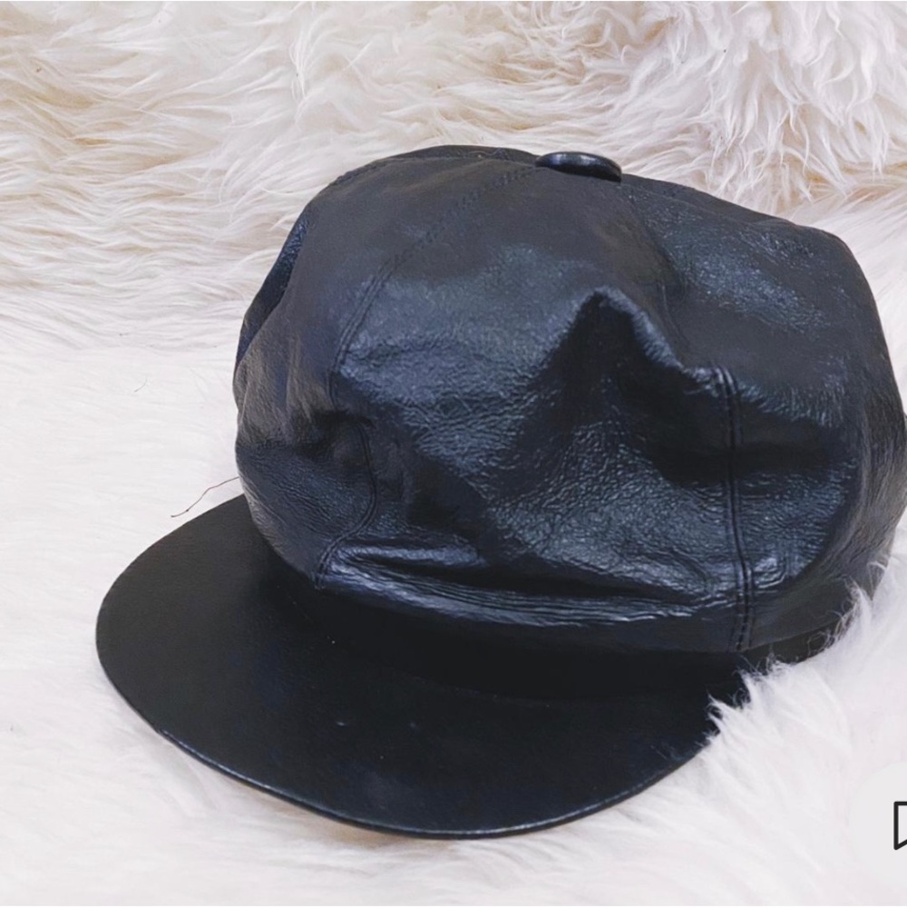 Vintage leather newsboy / paperboy hat
